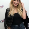 kelsea-ballerini-performs-at-country-to-country-at-bbc-radio-in-london-03-09-2018-9.jpg